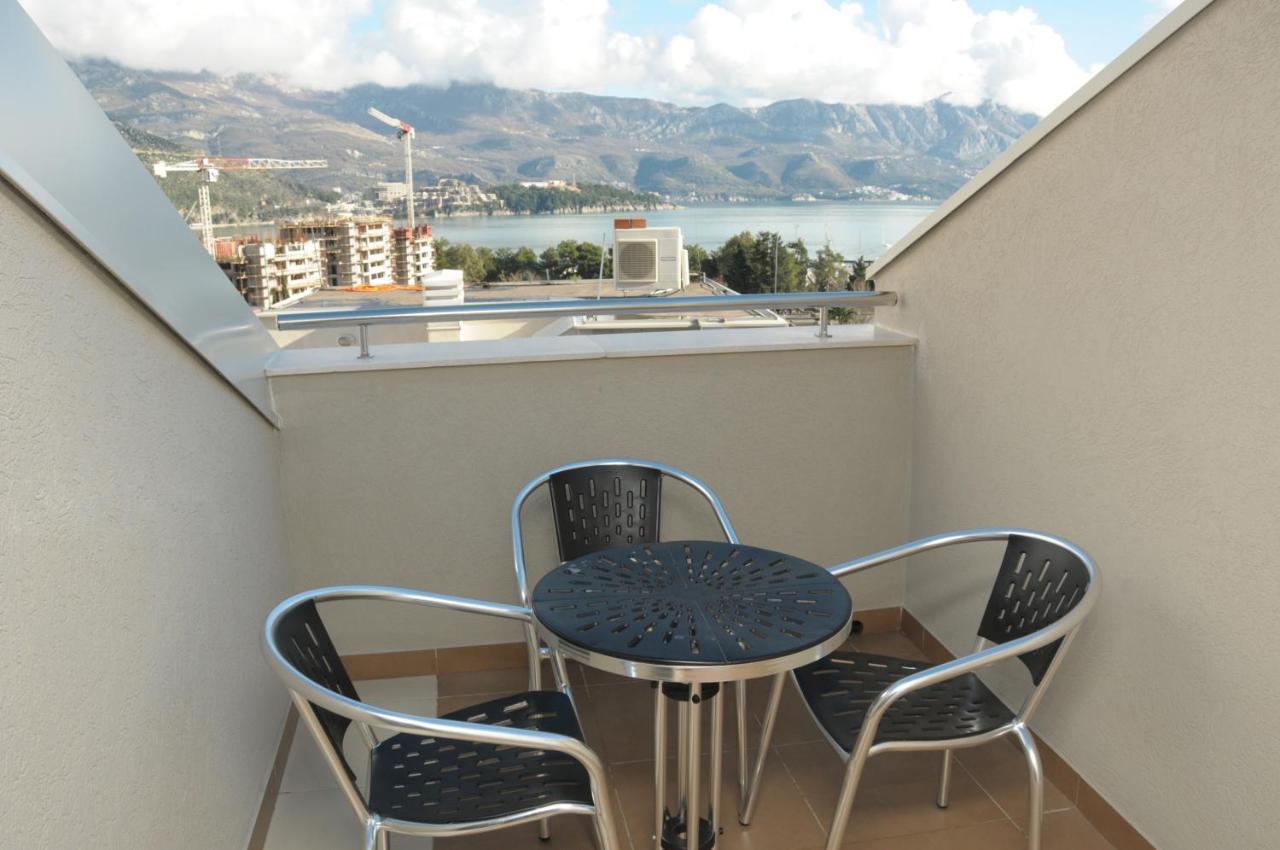 Apartments Anita Будва Экстерьер фото